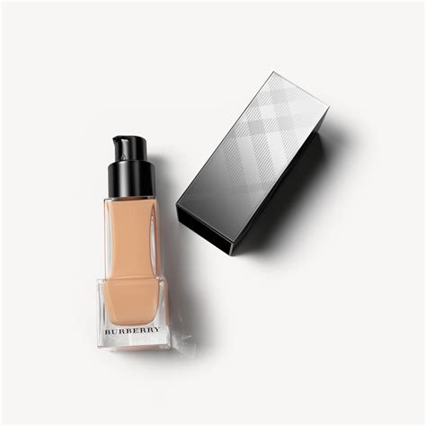 burberry fresh glow contour|burberry foundation for face.